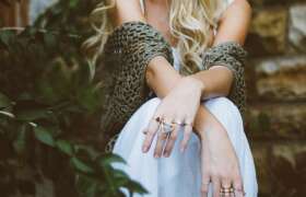 News Jewelry Trends To Rock This Spring for College Students