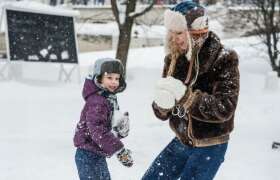 News Snow Day Activities Your Babysitter and Kids Will Enjoy for College Students