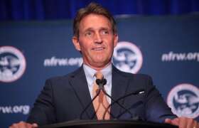 News Jeff Flake Speech Highlights for College Students