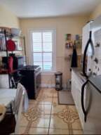 2 BR garage apt 2 blocks from UTMB