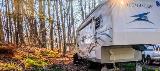 Gaston College  Housing Rv Lot Hookups for rent RV Park Campground for Gaston College  Students in Dallas, NC