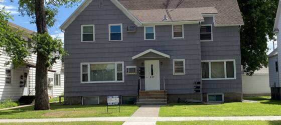 VCSU Housing Studio, 1 & 2 Bedrooms Available! for Valley City State University Students in Valley City, ND