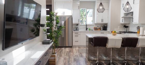 Cal State Northridge Housing GORGEOUS NEW 3BR HOME FURNISHED, MONTHLY: WITH PRIVATE ROOFTOP DECK & FENCED PATIO BUILT IN 2022 p57 for CSU Northridge Students in Northridge, CA