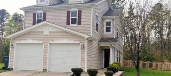 Peace Housing Wow! Beautiful three-bedroom for Peace College Students in Raleigh, NC