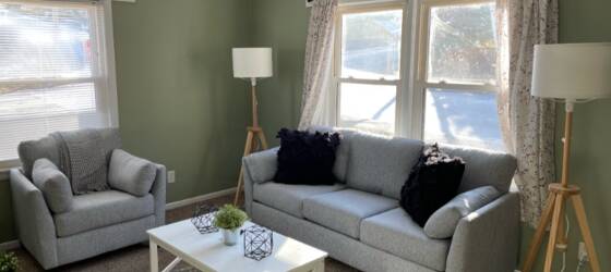 Lewiston Housing Charming 2 Bed, 1 Bath Apt in Auburn, ME - Fully Furnished - Minutes from Hospitals for Lewiston Students in Lewiston, ME