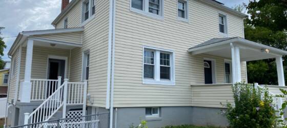 Towson University Housing Rooms for rent. Renovated home. All utilities incl for Towson University Students in Towson, MD