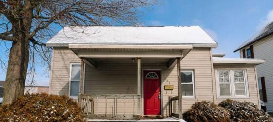 Bluffton Housing 2 bedroom house for rent for Bluffton University Students in Bluffton, OH