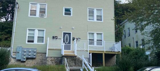 Post Housing Newly renovated luxury apartment for Post University Students in Waterbury, CT