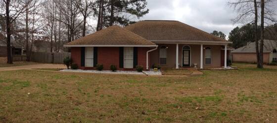 Millsaps Housing 794 Highpoint Drive - Byram for Millsaps College Students in Jackson, MS