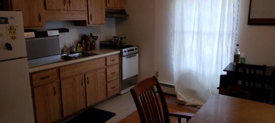 Juniata Housing 123 W Nittany Ave apt #11, 1 Bd 1 Bth, available late May for Juniata College Students in Huntingdon, PA