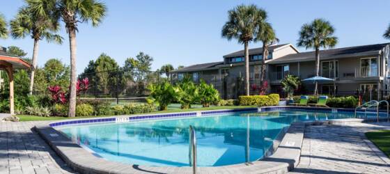 UNF Housing Lofts at Baymeadows for University of North Florida Students in Jacksonville, FL
