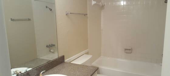 Brookhaven College  Housing 2 Br 2 bath townhouse for Brookhaven College  Students in Dallas, TX