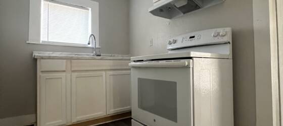 Southern Miss Housing 1bed apartment for University of Southern Mississippi Students in Hattiesburg, MS