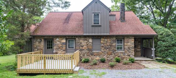ETSU Housing Charming 4 bedroom stone cottage for East Tennessee State University Students in Johnson City, TN