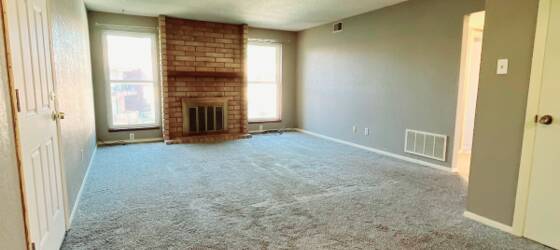 Bryan University Housing 2 Bedroom 2 Bathroom Apartment (Water-Trash included) In Topeka With Great Location for Bryan University Students in Topeka, KS