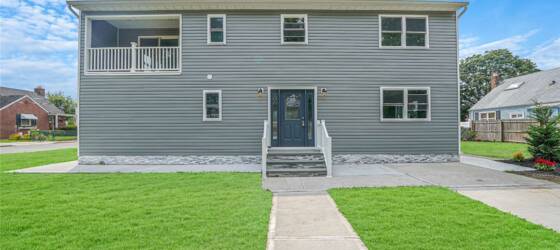Iona Housing 4 Bed / 2Bath Single Family Home for Iona College Students in New Rochelle, NY
