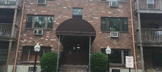 WPI Housing Ground FLOOR, bright and sunny 2 bedroom corner unit for Worcester Polytechnic Institute Students in Worcester, MA