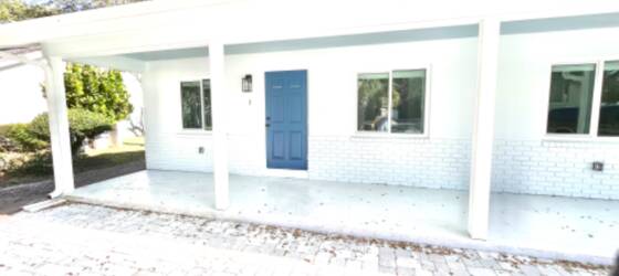 Virginia College-Fort Pierce Housing Bright and Cheerful Furnished Apartment for Virginia College-Fort Pierce Students in Fort Pierce, FL