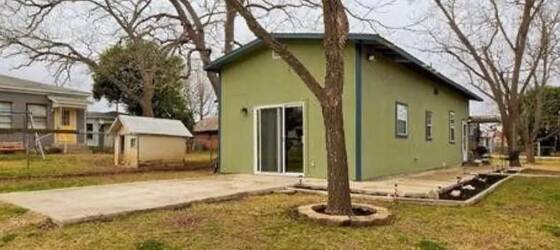 Texas State Housing Downtown Kyle Home For Rent! for Texas State University-San Marcos Students in San Marcos, TX