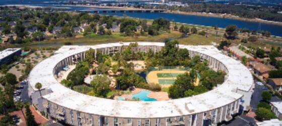 PLNU Housing Sunny 1 BR, W/D, Pool, Resort Amenities for Point Loma Nazarene University Students in San Diego, CA