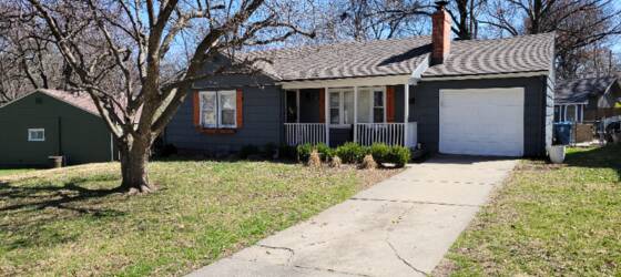 City Vision College Housing Four bedroom, 3 full bath home with extras located in Prairie School and SME attendance areas. for City Vision College Students in Kansas City, MO