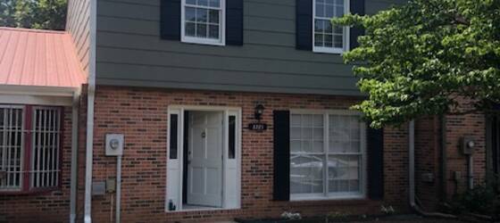 CCC Housing Beautiful Remodeled 3 bed, 3 ba Townhome, Decatur for Calhoun Community College Students in Tanner, AL