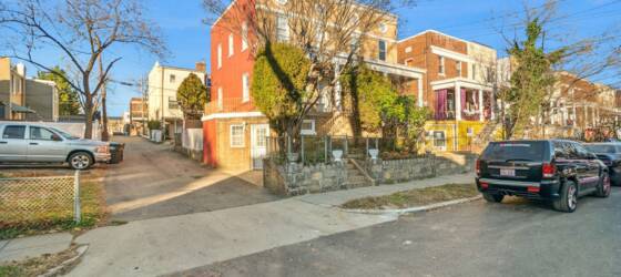 University of Maryland Housing Newly updated 2Bd/1Bth end-unit rowhome nestled on a quiet street in the Brightwood community! for University of Maryland Students in College Park, MD