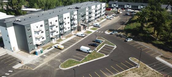 Cornell Housing Boulevard Apartments & Townhomes for Cornell College Students in Mount Vernon, IA