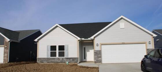 Wabash College Housing Avalon Bluff...3 Bedroom 2 Bath for Wabash College Students in Crawfordsville, IN
