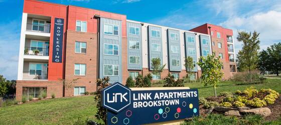 Winston-Salem State Housing Link Apartments® Brookstown for Winston-Salem State University Students in Winston-Salem, NC