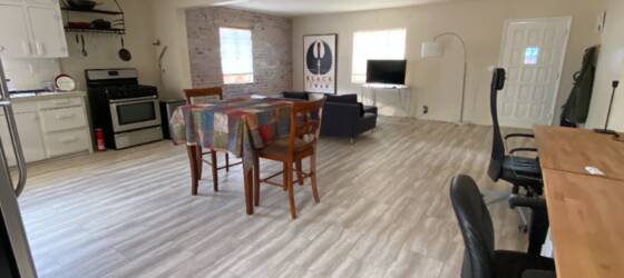 Pure Aesthetics Housing Furnished 2 BR home in historical Blenman Elm for Pure Aesthetics Students in Tucson, AZ