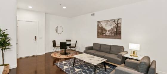 Costa Mesa Housing SALE on Fully Furnished Shared Bedrooms for Students for Costa Mesa Students in Costa Mesa, CA